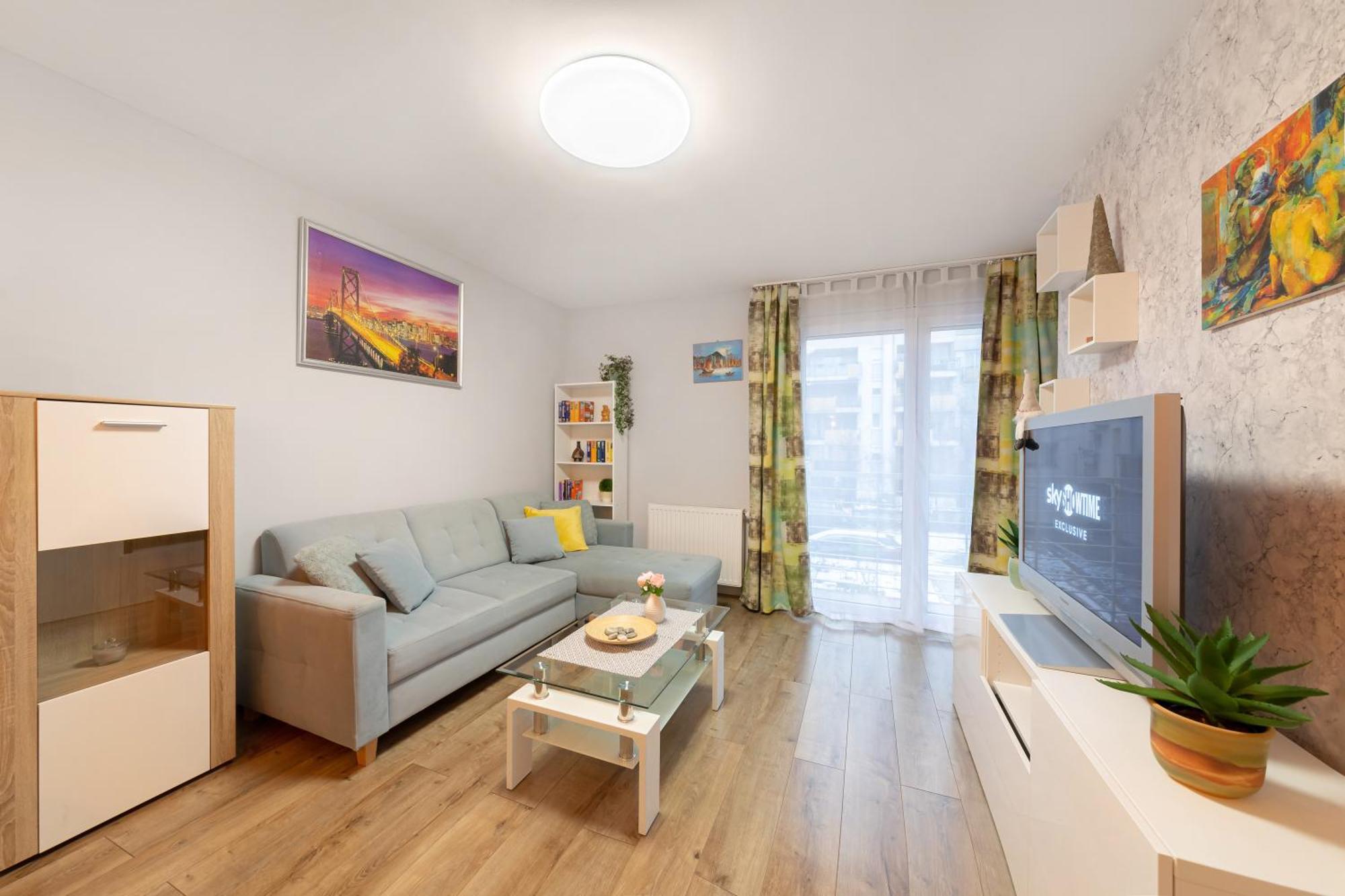 Center Budget Apartment Inside Free Parking Self Check-In Free Streaming Ac Balcony Boedapest Buitenkant foto